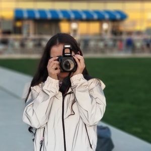 Meet your Posher, Alejandra